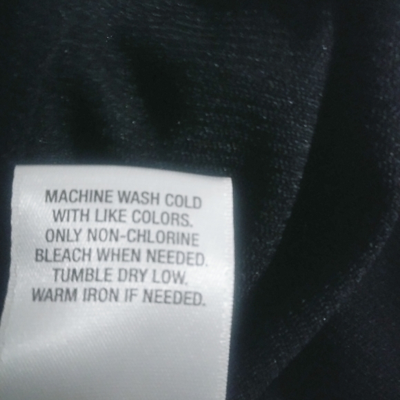 Ashley Graham Beyond 22W Basic Black V-Neck Slit Sleeve Dress New Funeral - Picture 13 of 15